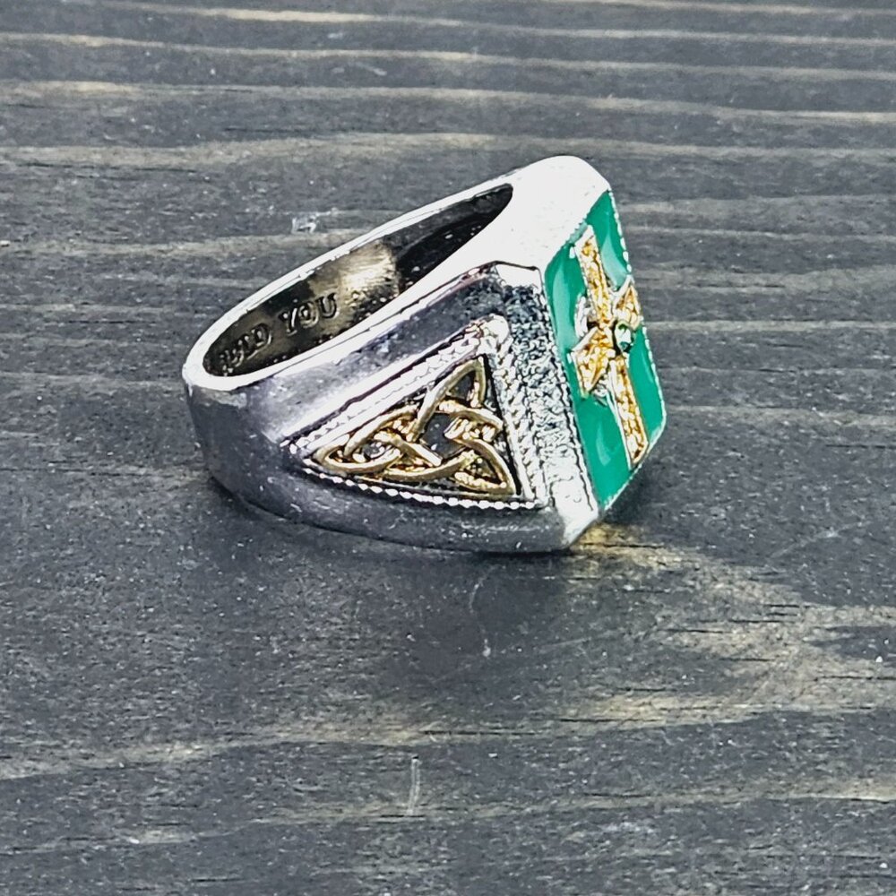 Celtic Cross Engraved Green Stone Ring, May God Hold You in the Palm of His Hand - Picture 2 of 5